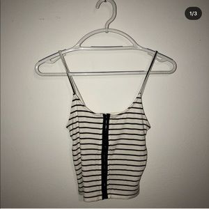 Black and white cropped top